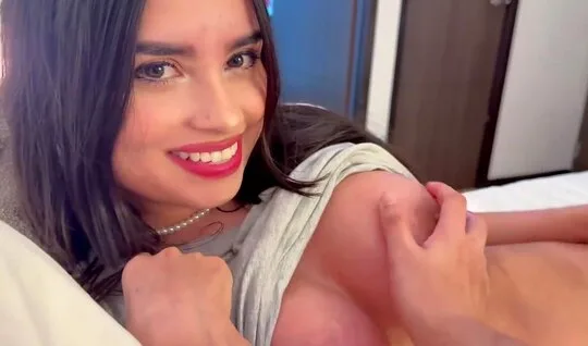 Esmer, sevgilisinin evde birinci şahıs seksi yakın çekimini reddetmedi – Porno izle